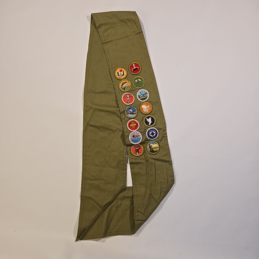 VTG Boy Scouts Merit Badge Sash Khaki Cotton‎ 14 Badges BSA Collectible 1960s